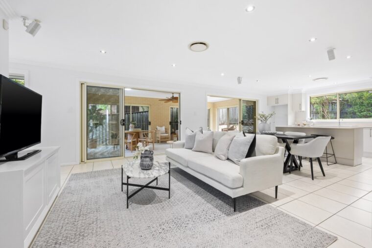 11 Warandoo Street, Hornsby NSW 2077 photo 5