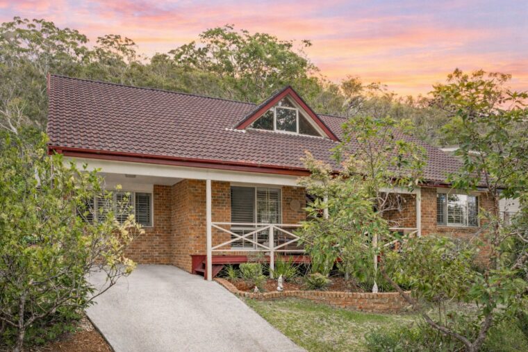 131 Woodcourt Road, Berowra Heights